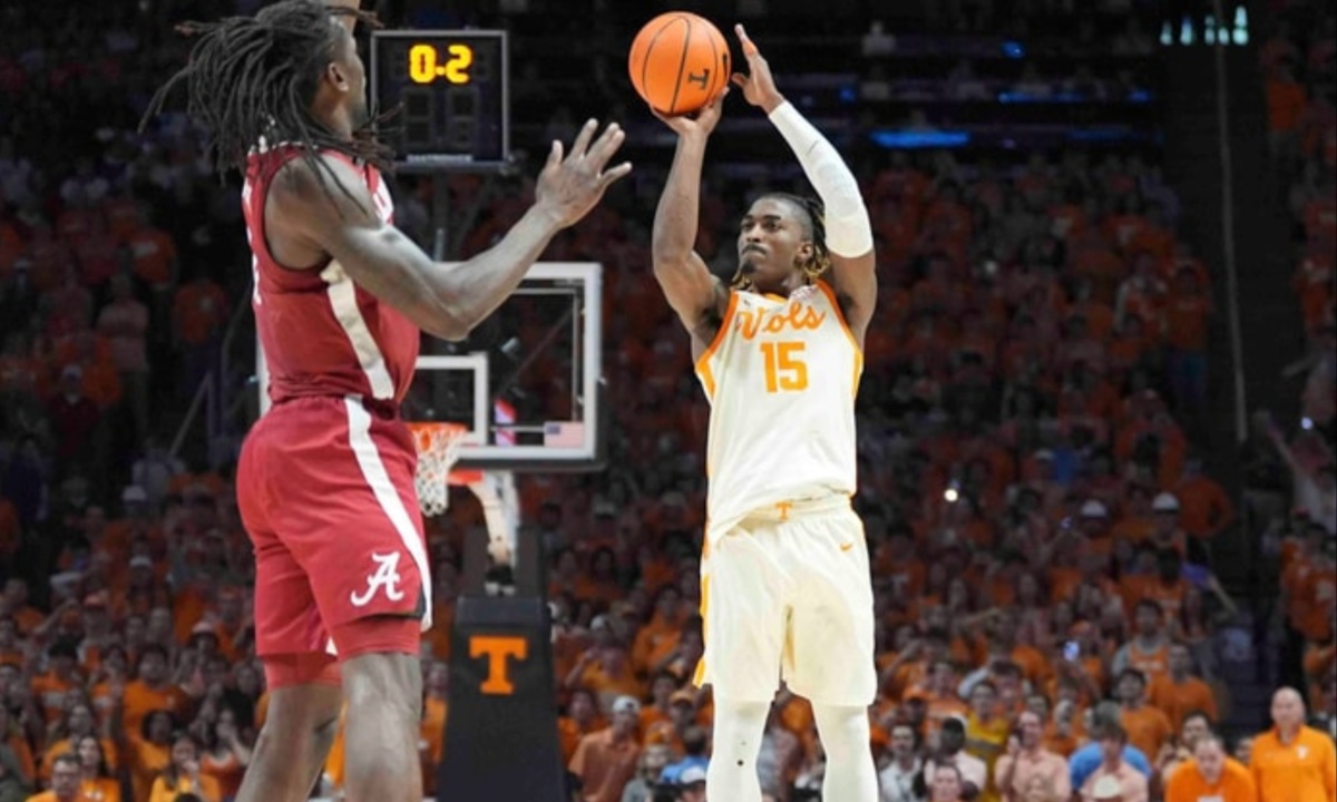 Jahmai Mashack’s Buzzer-Beater Lifts Tennessee Over Alabama in Thrilling Finish