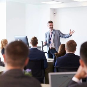 How to Organize a Virtual Press Conference