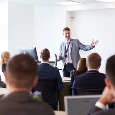 How to Organize a Virtual Press Conference